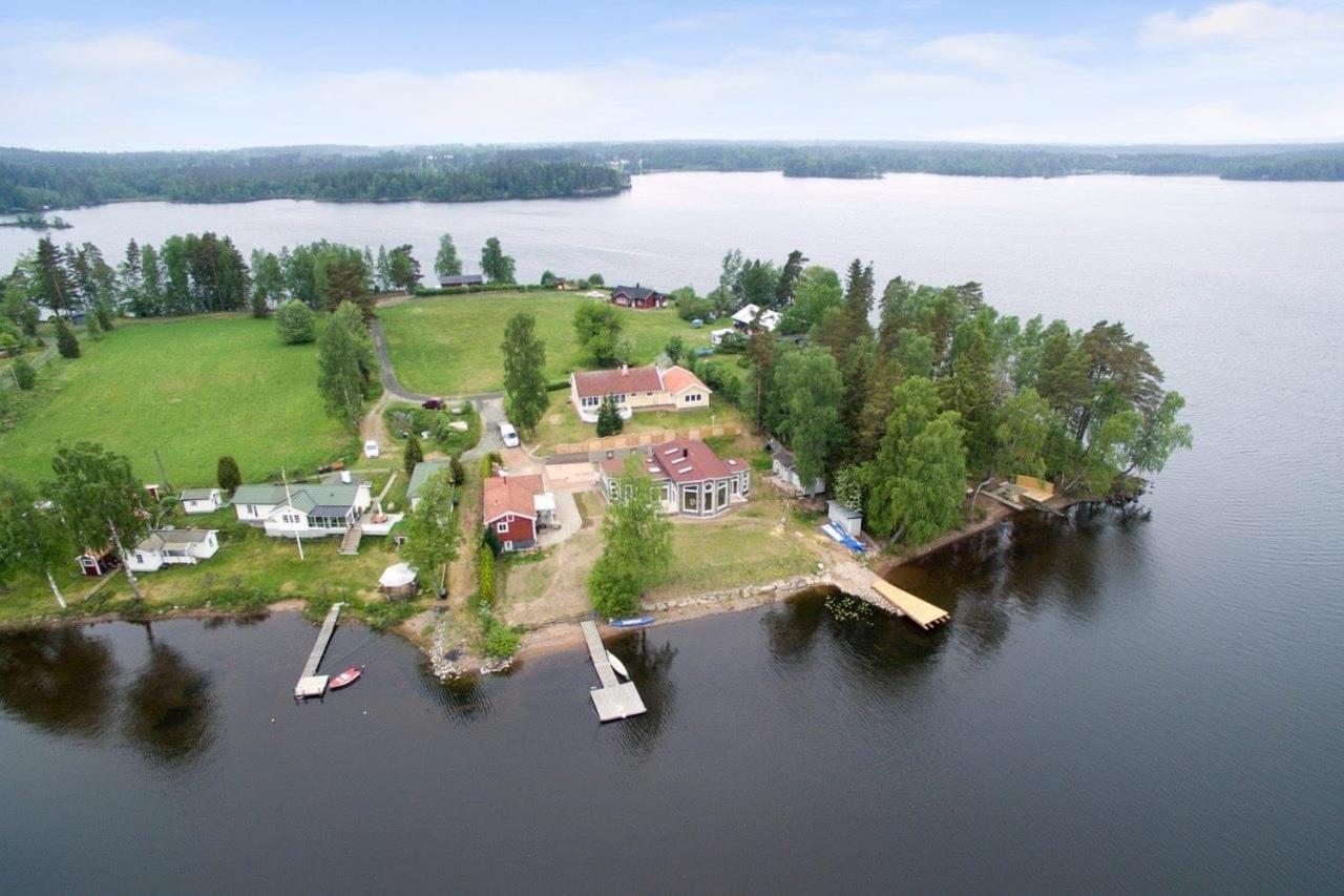 Holiday Lakefront House Villa Bjorkoby Kültér fotó