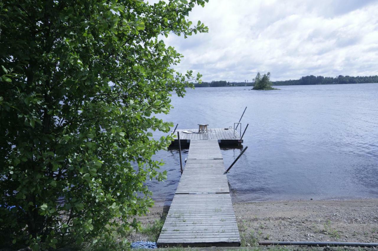 Holiday Lakefront House Villa Bjorkoby Kültér fotó