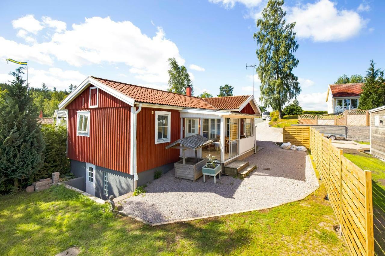 Holiday Lakefront House Villa Bjorkoby Kültér fotó